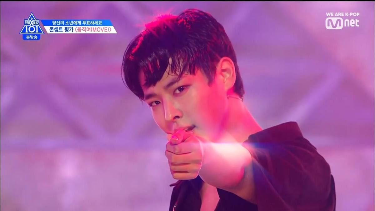 PRODUCE X 101 TẬP 10: U Got It đốt cháy với màn vũ đạo và trang phục 'khoe thân' của nhóm hot nhất Ảnh 98