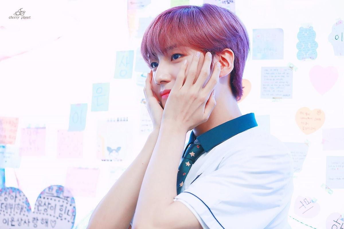 Mỹ nam đẹp hơn hoa của 'Produce X 101' chính là Lee Eun Sang: Ngắm loạt khoảnh khắc gây thương nhớ Ảnh 24