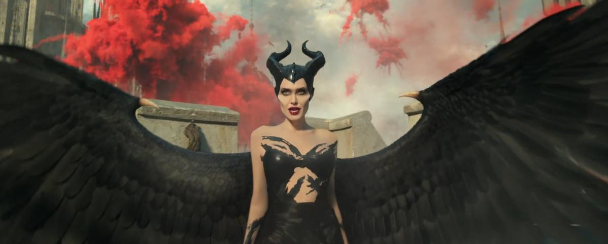 Disney bất ngờ tung trailer ‘Maleficent: Mistress of Evil’: Cuộc chiến của những bà mẹ Ảnh 8