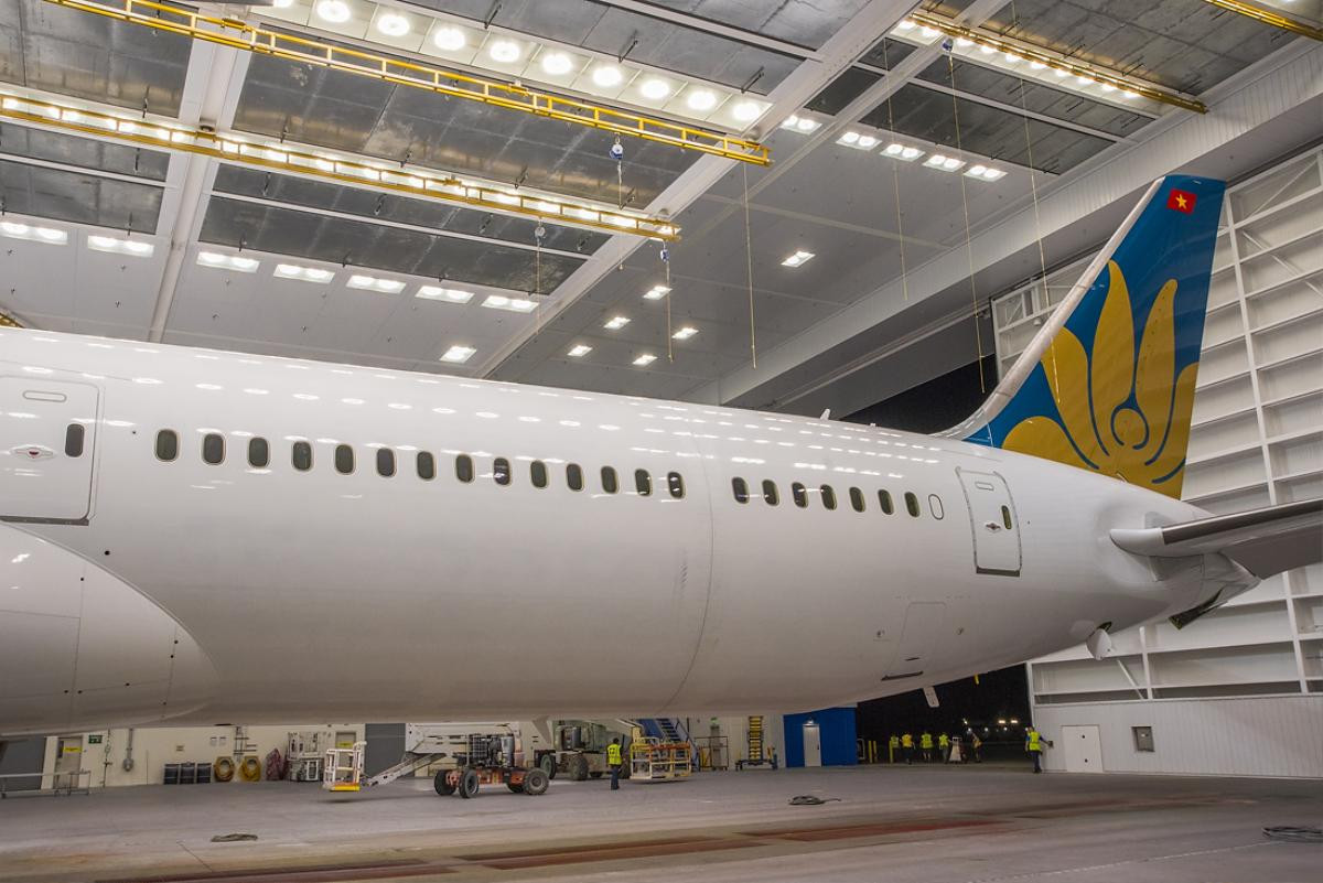 Hé lộ những hình ảnh đầu tiên chiếc Boeing 787-10 của Vietnam Airlines Ảnh 9