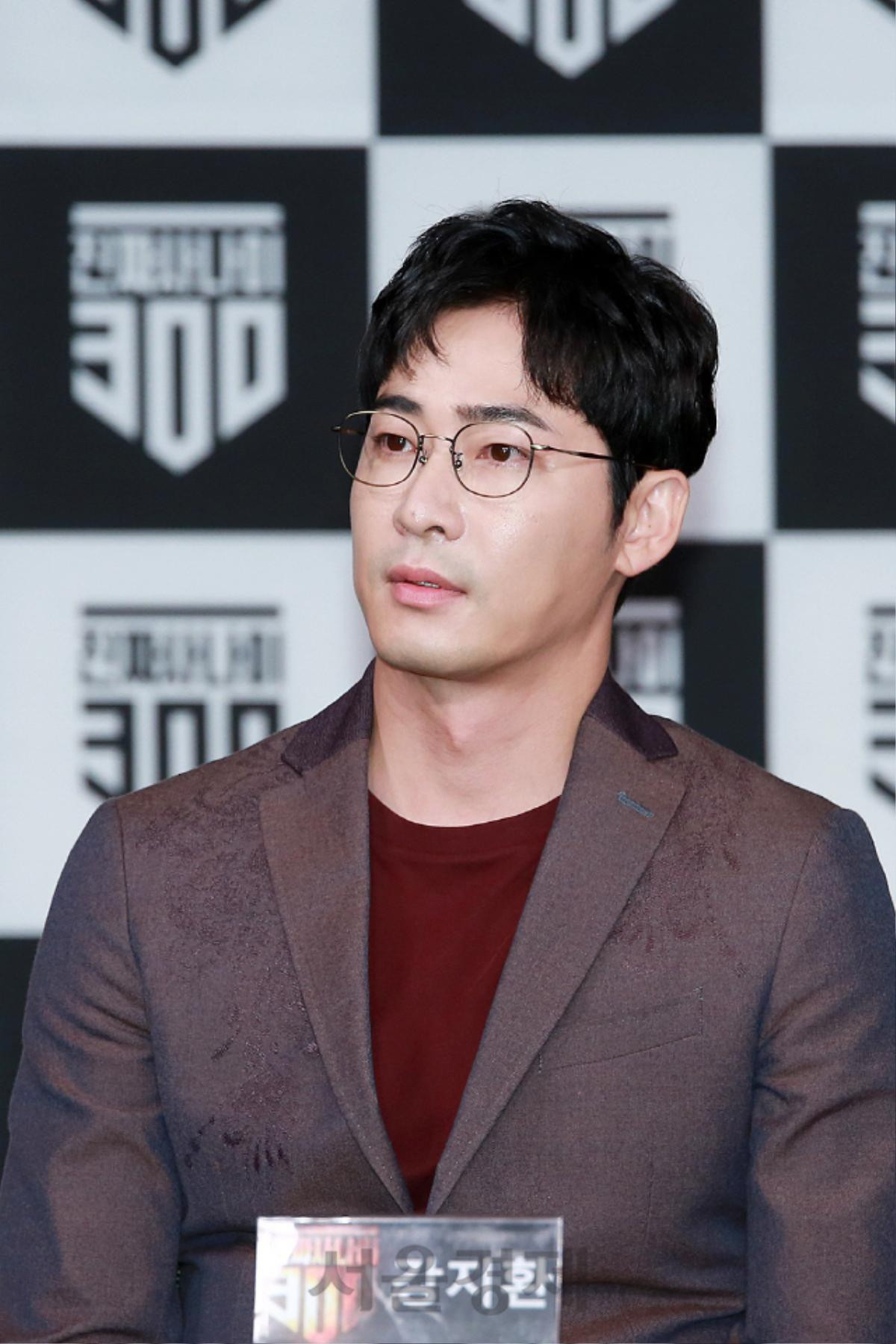 K-net bênh vực Kang Ji Hwan trước tội danh tấn công tình dục: Mờ ám, nghi ngờ bị 2 nữ nhân viên hãm hại Ảnh 2