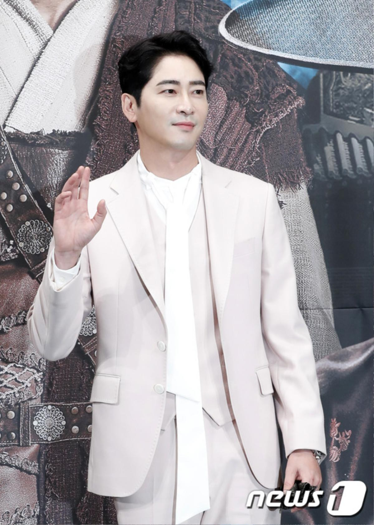 K-net bênh vực Kang Ji Hwan trước tội danh tấn công tình dục: Mờ ám, nghi ngờ bị 2 nữ nhân viên hãm hại Ảnh 5