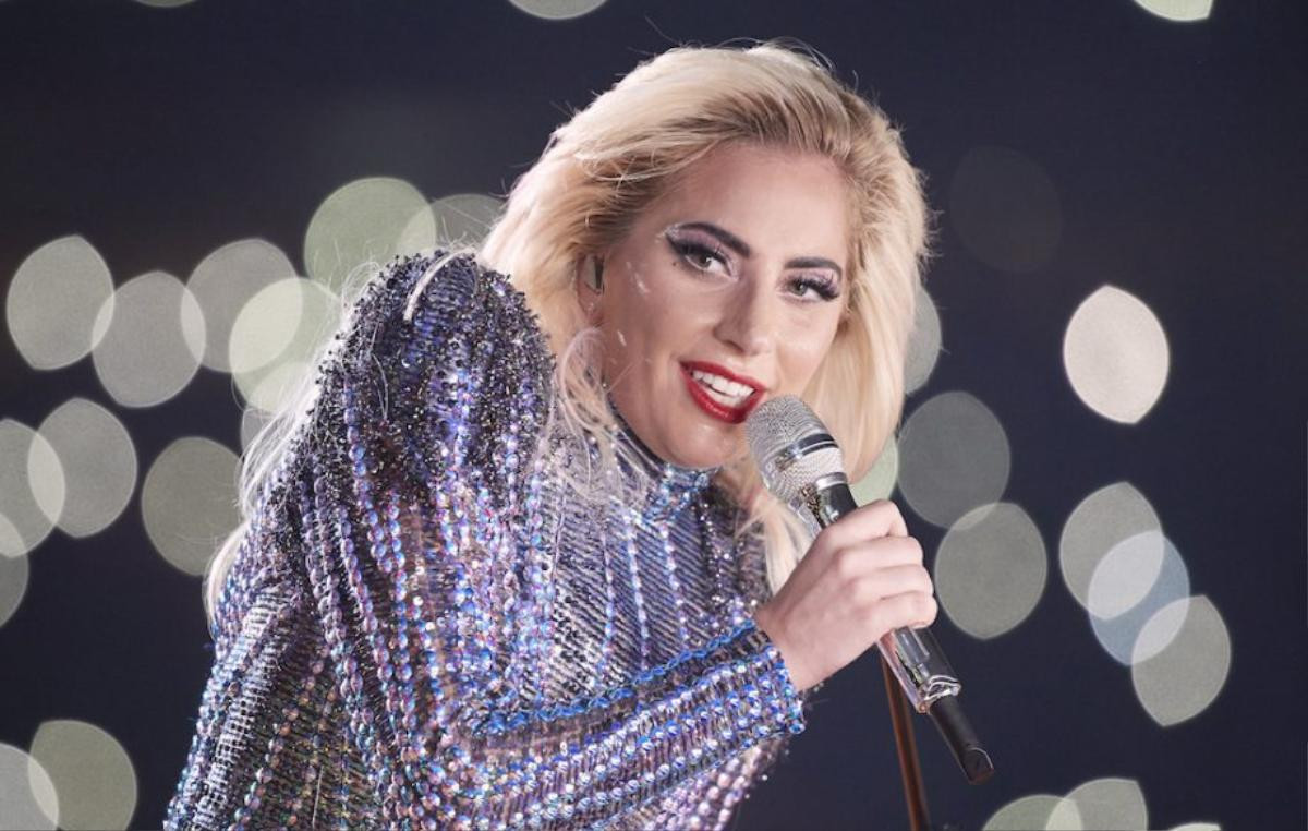 Fan xôn xao: ‘mẹ quái vật’ Lady Gaga nhá hàng album mới trong quảng cáo dòng mỹ phẩm vừa ra mắt Ảnh 4