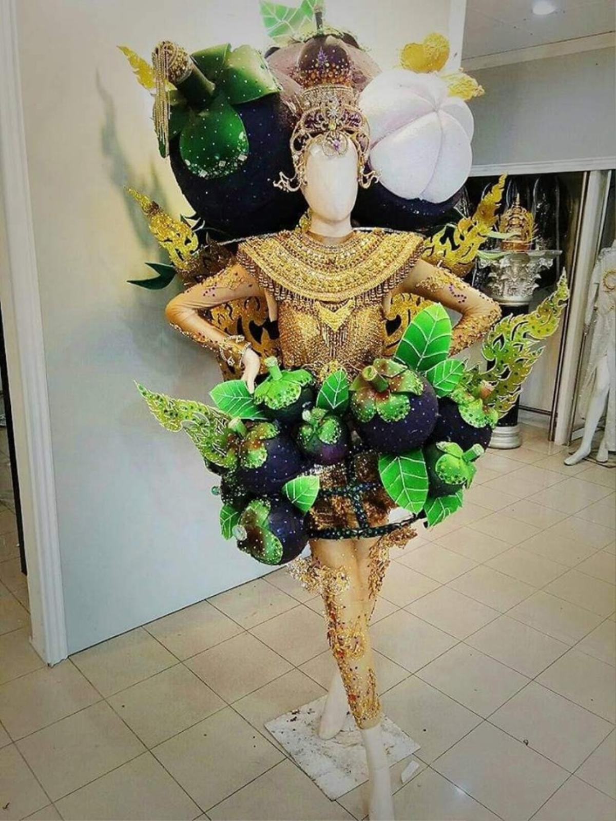 Hé lộ loạt National Costume 'siêu chất lượng' của dàn thí sinh Miss Grand Thailand 2019 Ảnh 3