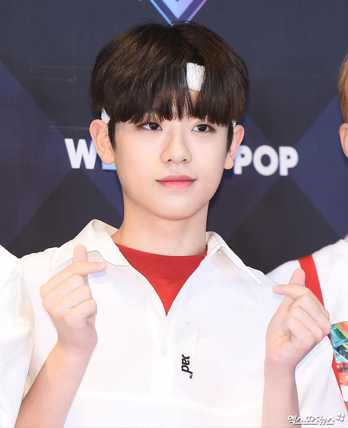 30 thực tập sinh 'Produce X 101' đổ bộ thảm đỏ 'M Countdown', Choi Byung Chan vắng mặt Ảnh 47