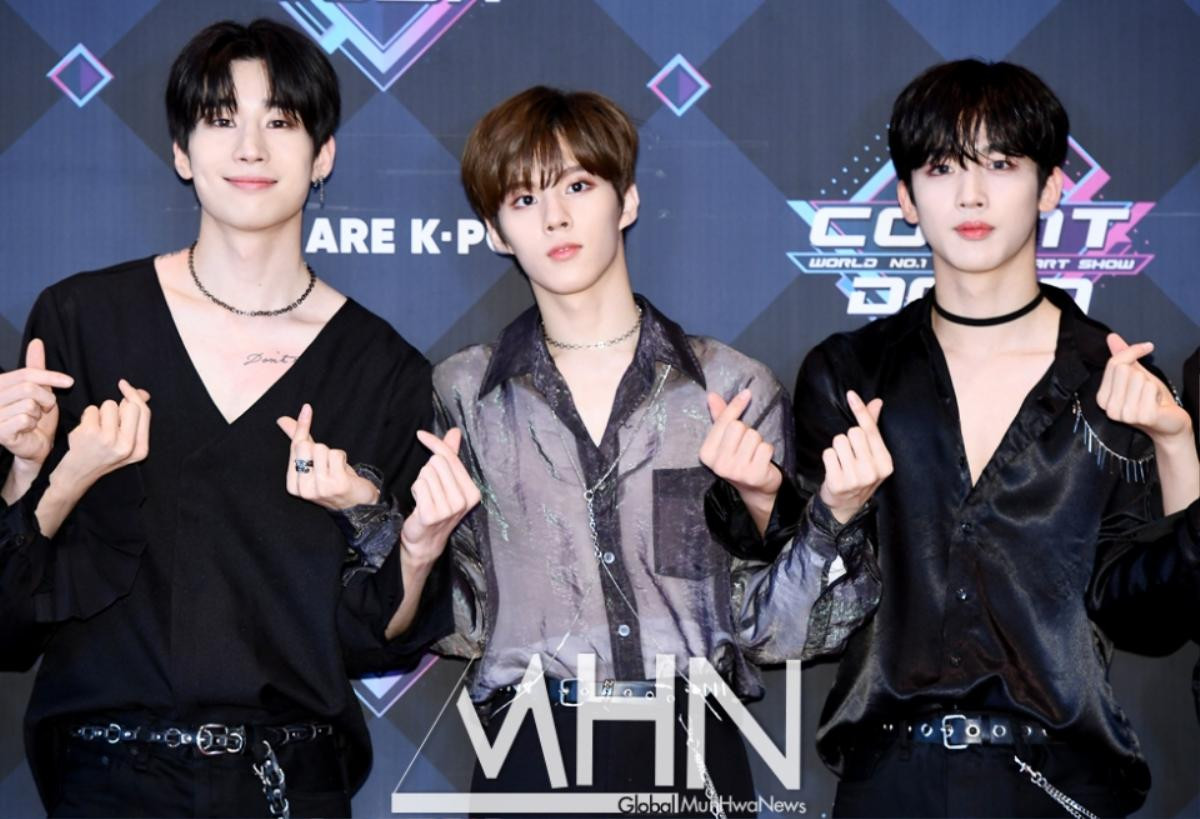 30 thực tập sinh 'Produce X 101' đổ bộ thảm đỏ 'M Countdown', Choi Byung Chan vắng mặt Ảnh 21