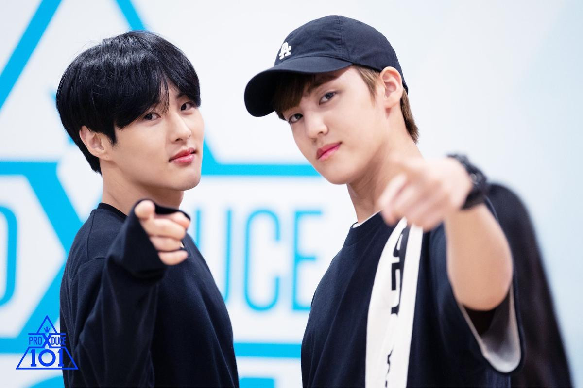 'Produce X 101': Ảnh hậu trường đáng yêu của 31 thực tập sinh trước vòng loại tối nay (12/07) Ảnh 12