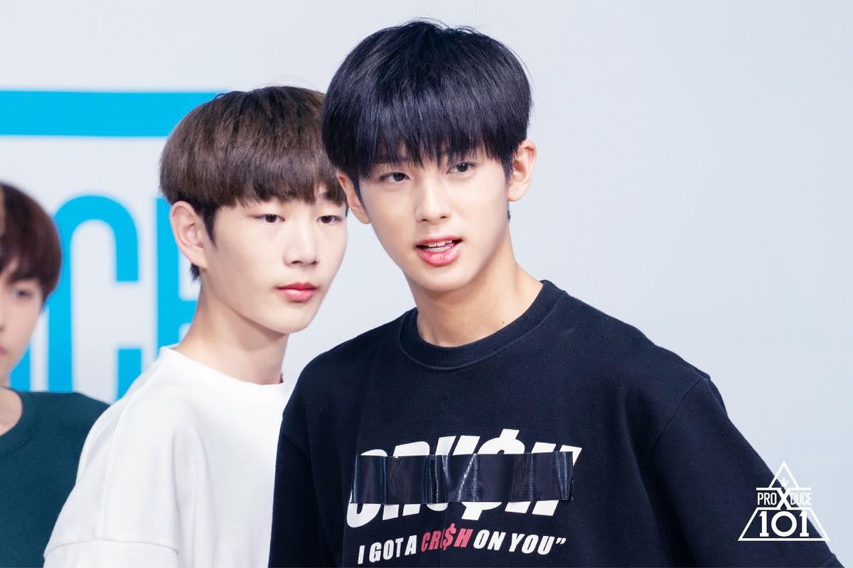 'Produce X 101': Ảnh hậu trường đáng yêu của 31 thực tập sinh trước vòng loại tối nay (12/07) Ảnh 5