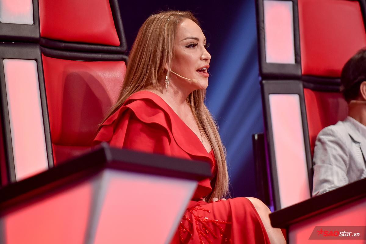 Chẳng phụ lòng fan, Lâm Bảo Ngọc hát 'Never Enough' khuynh đảo đêm Bán kết The Voice 2019 Ảnh 5