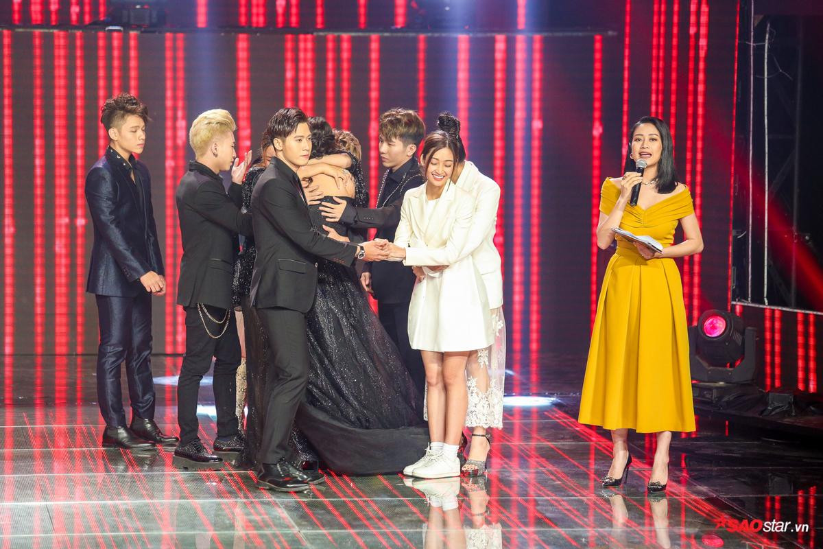 HOT: Juky San - Bích Trâm bị loại, HLV Tuấn Ngọc - Tuấn Hưng 'thoát cảnh trắng tay' tại The Voice 2019 Ảnh 5