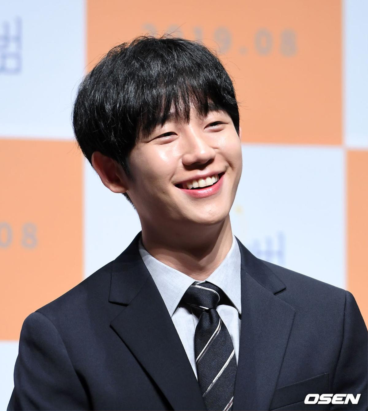 Jung Hae In và Kim Go Eun đẹp xinh tại họp báo phim lãng mạn 'Yoo Yeol’s Music Album' Ảnh 6