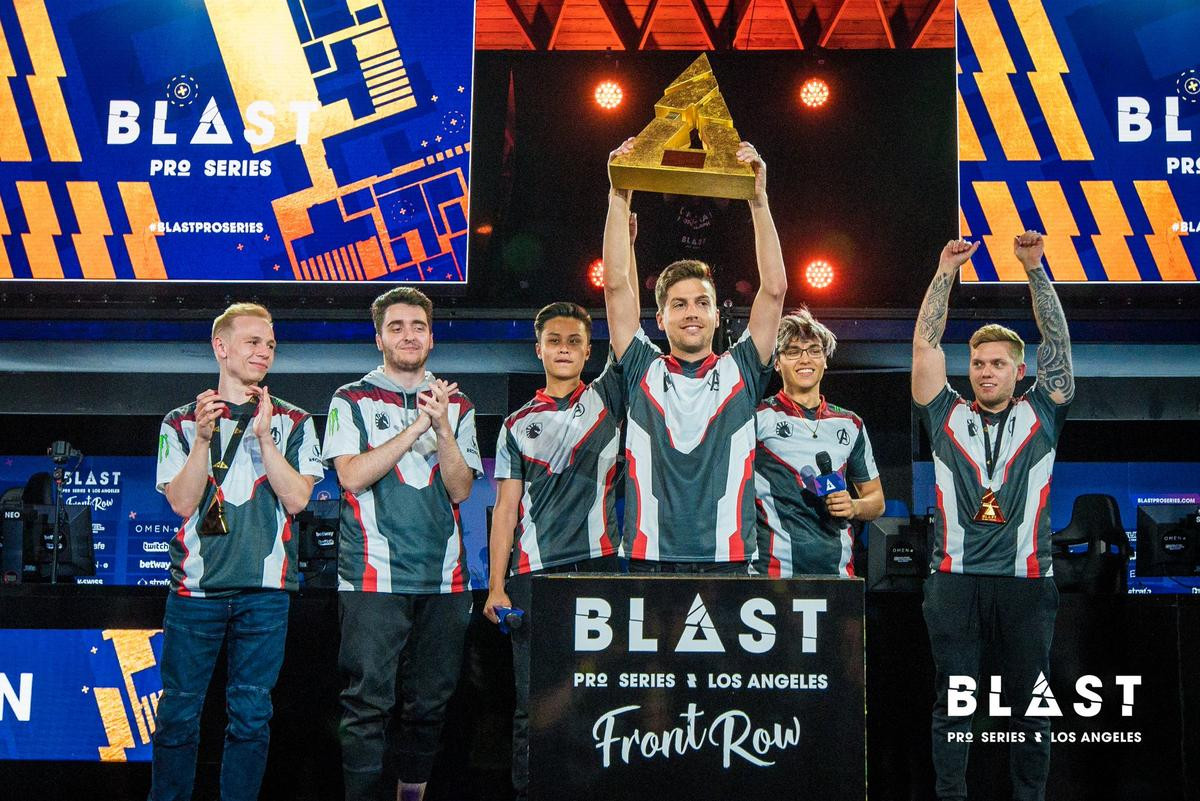 CSGO: Liquid thể hiện phong độ 'hủy diệt', lên ngôi vô địch BLAST Pro Los Angeles Ảnh 7