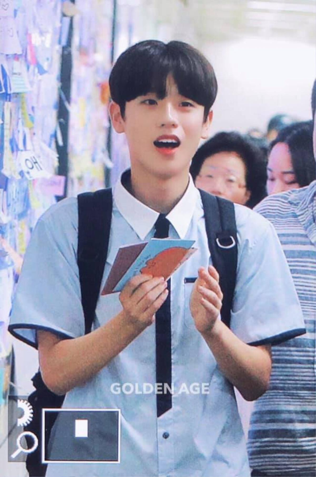 Ngắm nhìn loạt ảnh diện đồng phục học sinh 'gây thương nhớ' của thực tập sinh Produce X 101 Ảnh 6