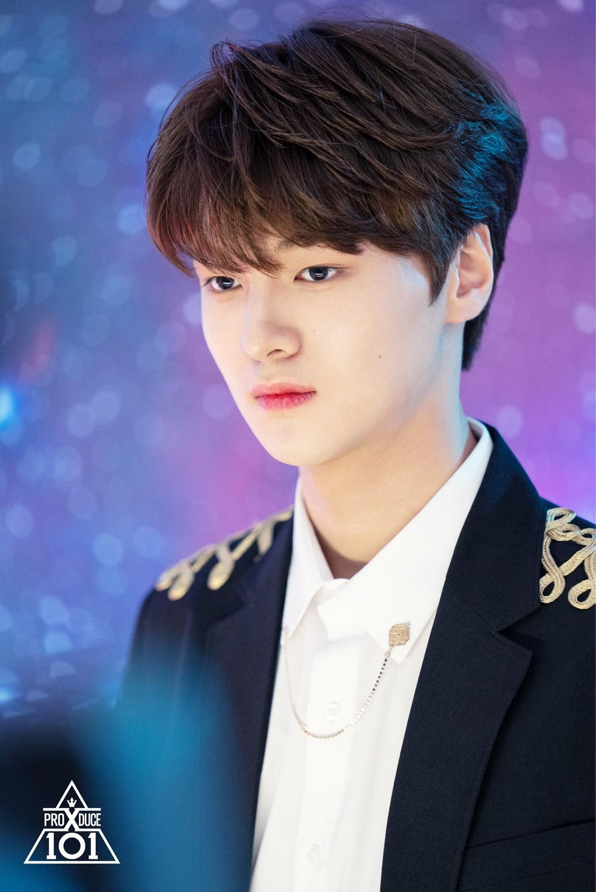 2 ngày trước đêm chung kết 'Produce X 101': Mnet tung bộ ảnh hậu trường chụp poster của 20 thực tập sinh Ảnh 17