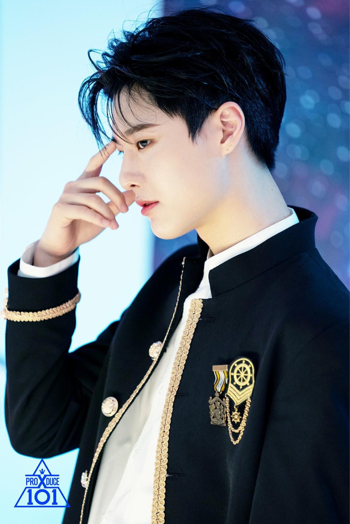 2 ngày trước đêm chung kết 'Produce X 101': Mnet tung bộ ảnh hậu trường chụp poster của 20 thực tập sinh Ảnh 12