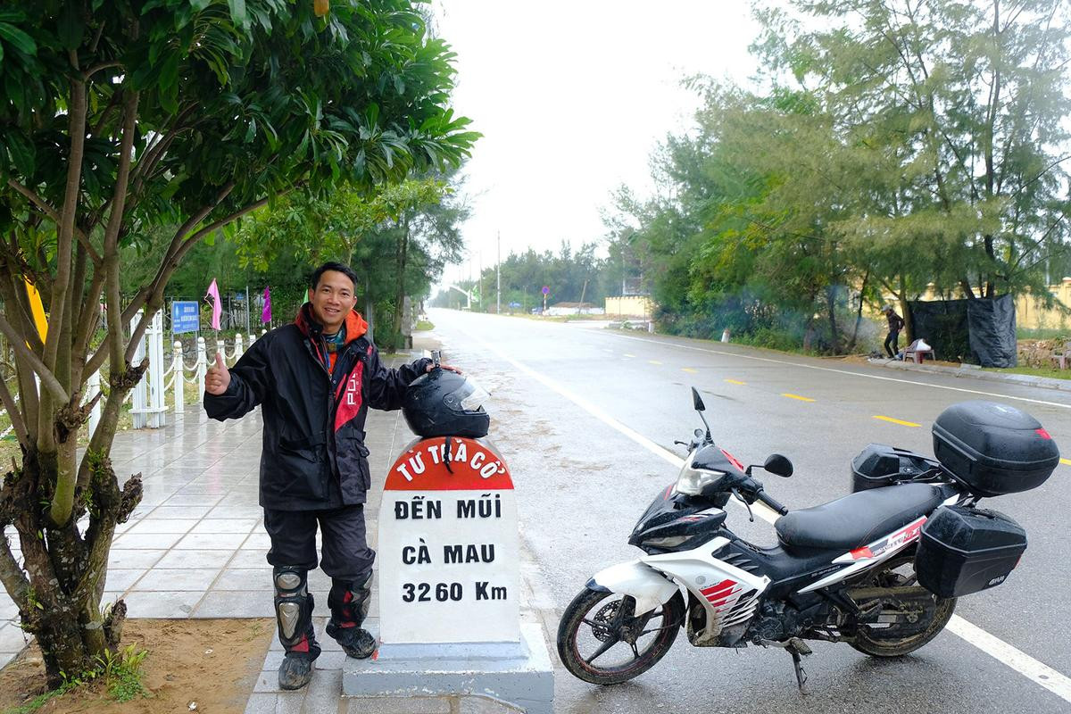 Chàng trai đơn thân độc mã đi 'săn rác' suốt 3.000 km bờ biển Việt Nam Ảnh 20