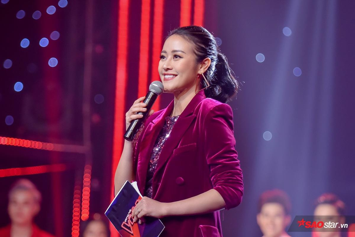 MC Phí Linh có hàng loạt khoảnh khắc tinh tế 'không thể không yêu' thế này tại The Voice 2019! Ảnh 6