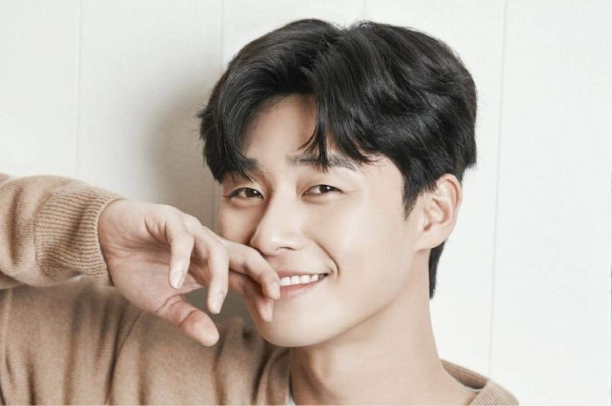 Park Seo Joon tiết lộ mức độ thân thiết với Park Hyungsik và chia sẻ về thể loại phim muốn đóng sắp tới Ảnh 1