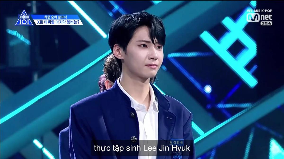 'Produce X 101': Kim Woo Seok vô hồn vỗ tay khi Lee Jin Hyuk bị loại, lòng quặn thắt đến rơi nước mắt Ảnh 6