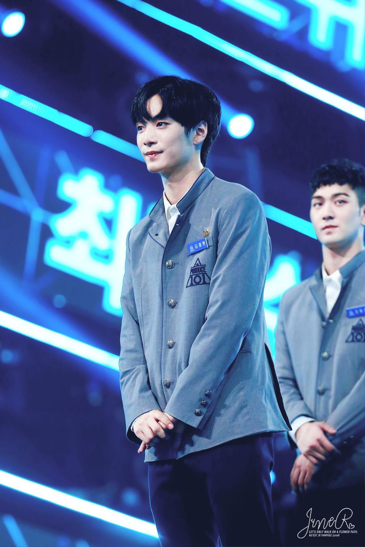 Produce X 101: Mnet tàn nhẫn với Lee Jin Hyuk như những gì đã làm với Kim Jong Hyun (NU'EST) Ảnh 6