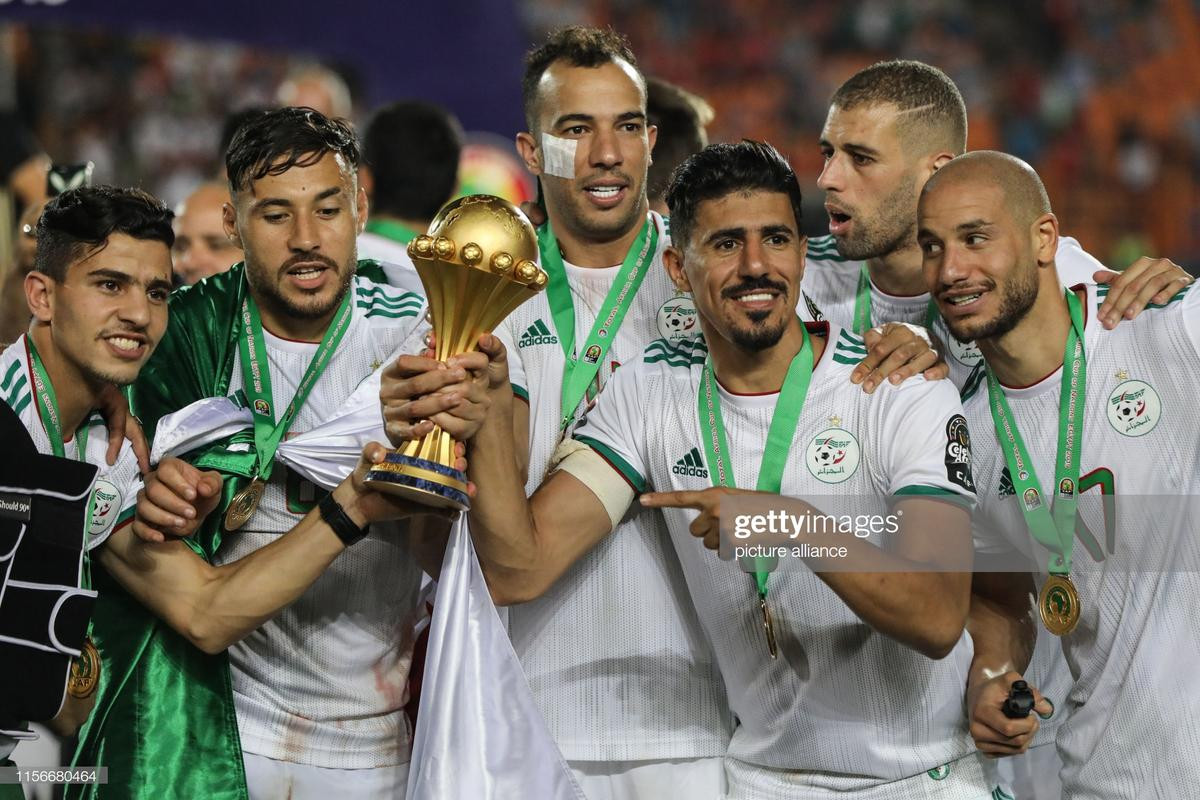 Cầu thủ Algeria rách mặt, máu be bét như đi đánh nhau trong ngày vô địch CAN 2019 Ảnh 6