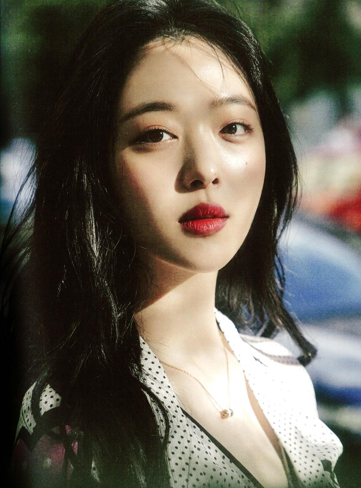 Sulli: 'Tôi từng rất ghét việc trở thành người nổi tiếng' Ảnh 2