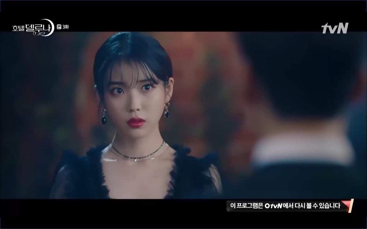 Phim 'Hotel Del Luna' tập 3: IU gặp lại tình đầu sau ngàn năm chờ đợi, chính là Yeo Jin Goo? Ảnh 1