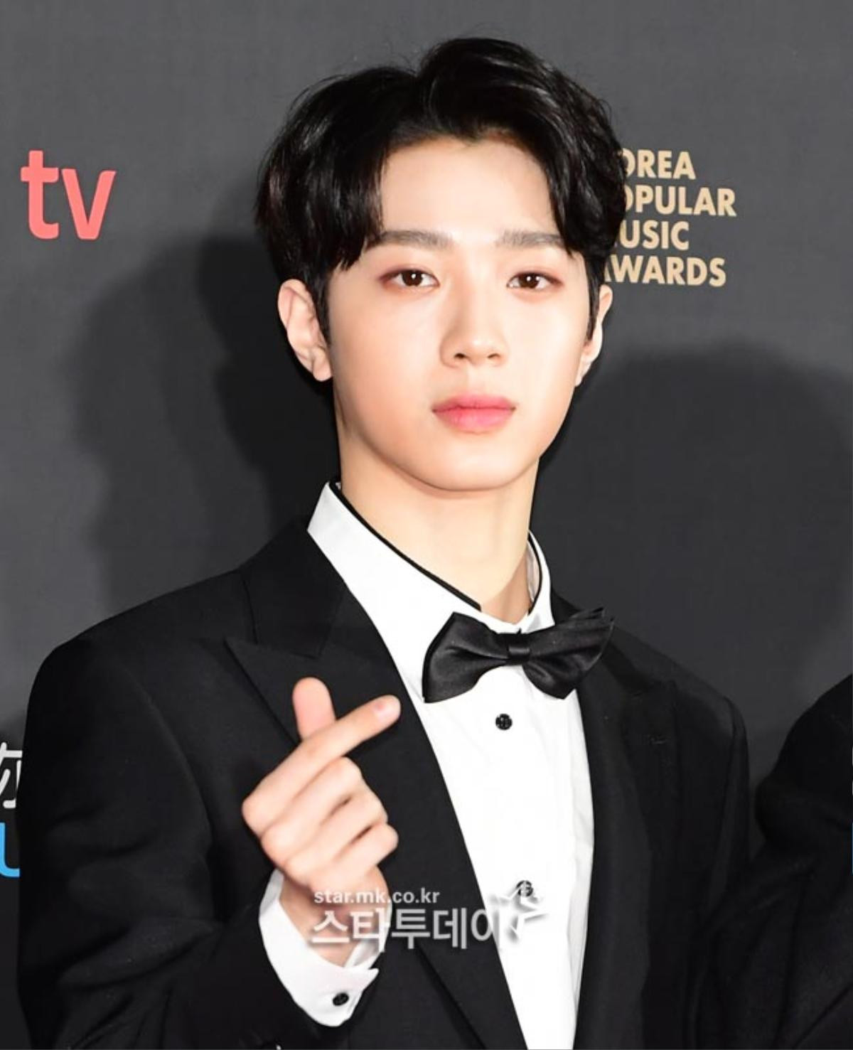 Lai Kuan Lin (Wanna One) rời CUBE: Knet thỏa mãn chửi bới mà không biết cậu bị vắt kiệt sức Ảnh 5