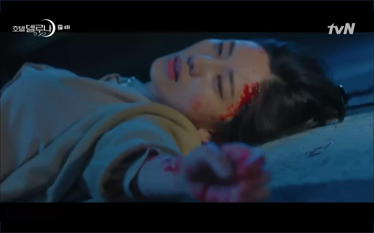 Phim 'Hotel Del Luna' tập 4: Sợ Yeo Jin Goo bị ma nữ bắt IU chủ động hôn nụ hôn đầu tiên Ảnh 22