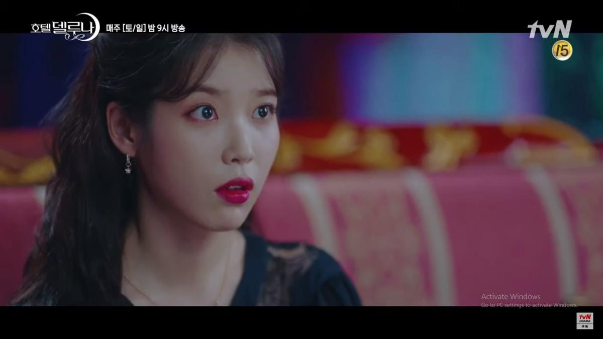 IU hỏi Yeo Jin Goo có yêu mình không trong preview tập 5 'Hotel Del Luna' Ảnh 12