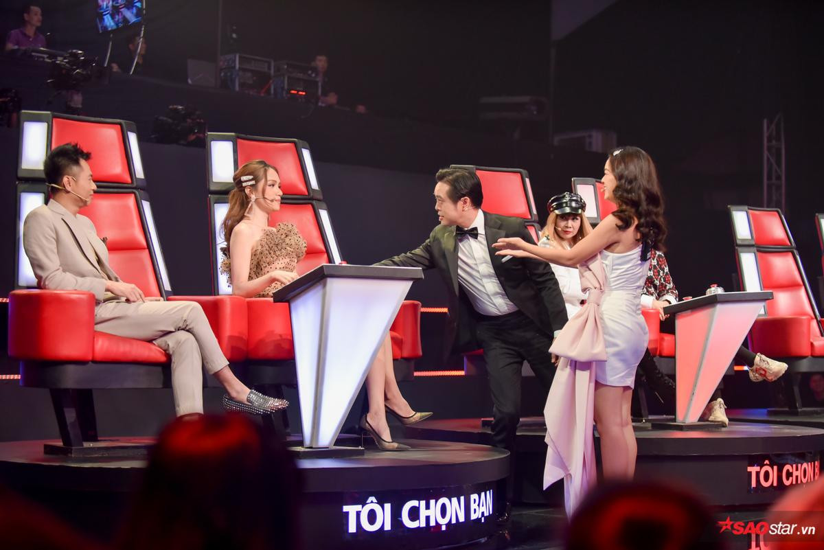 Tập 1 The Voice Kids 2019: Hương Giang - Dương Khắc Linh tuyên chiến, 'chặt chém drama' bất tận Ảnh 5