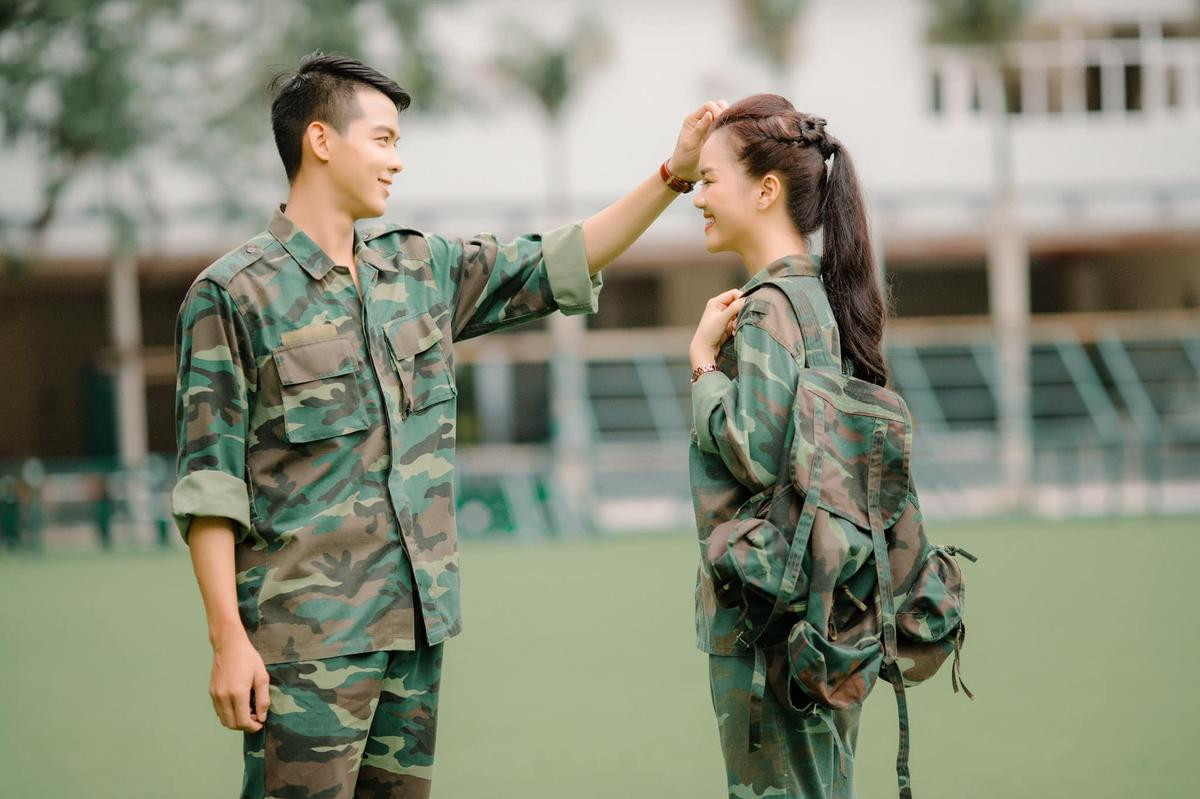 'Cặp đôi vàng' của ĐH Tôn Đức Thắng: Chàng Nam vương, nàng Á khôi khiến bạn bè 'đứng ngồi không yên' với nghi vấn hẹn hò Ảnh 3