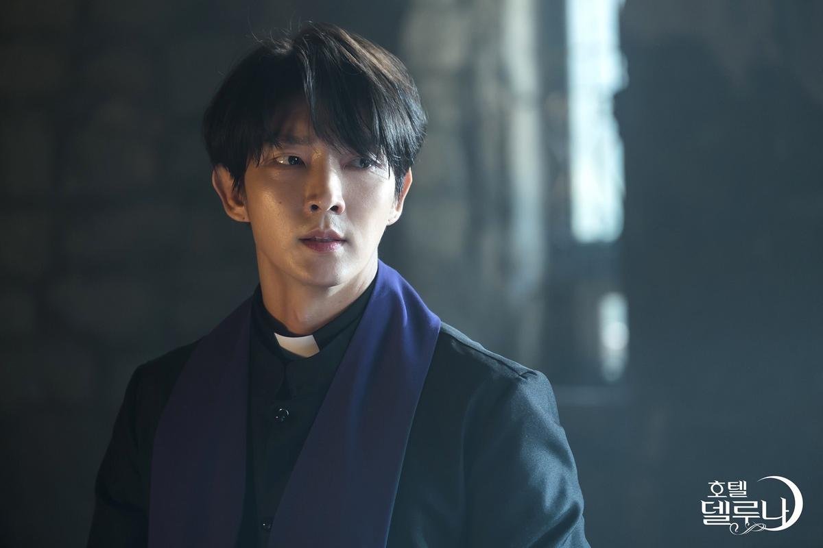 BXH diễn viên - phim Hàn giữa tháng 7: 'Hotel Del Luna' của IU - Yeo Jin Goo dẫn trước Cha Eun Woo - Shin Se Kyung Ảnh 3