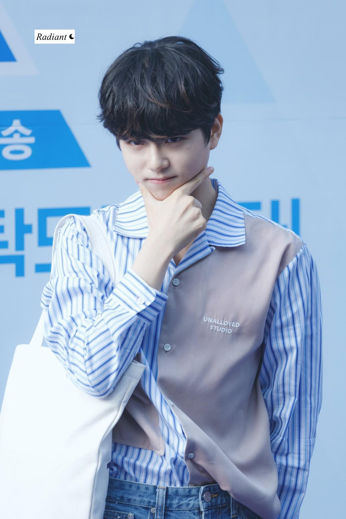 Khi em bé Lee Jin Woo của 'Produce X 101' nhận mình là người lớn: 'Nam Do Hyun giống như trẻ con' Ảnh 11