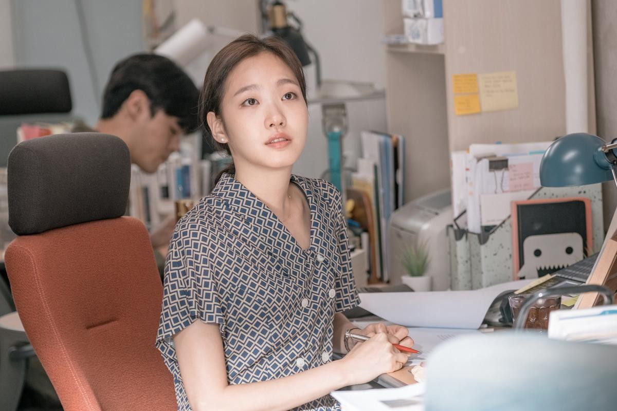 Mối tình ngọt ngào, rung động trái tim của Jung Hae In và Kim Go Eun trong phim 'Tune in for Love' Ảnh 6