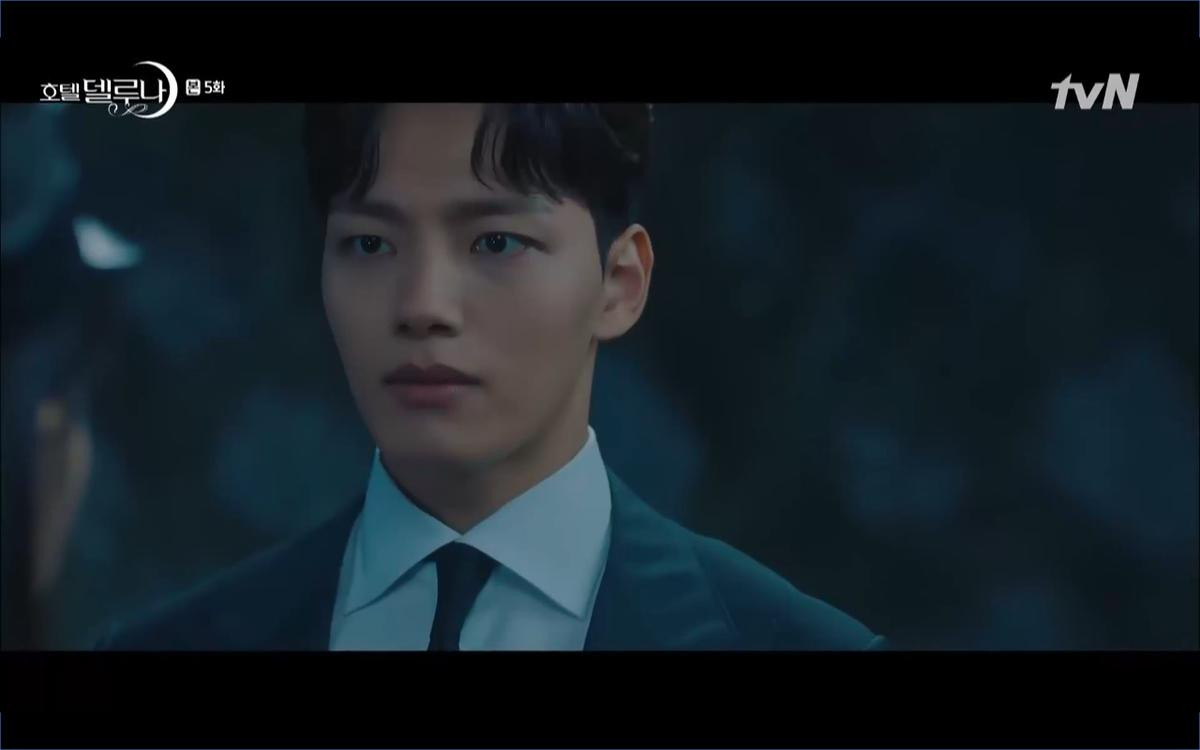 Phim 'Hotel Del Luna' tập 5: IU nổi trận lôi đình khi Yeo Jin Goo dám đồng ý kết hôn với hồn ma Ảnh 58