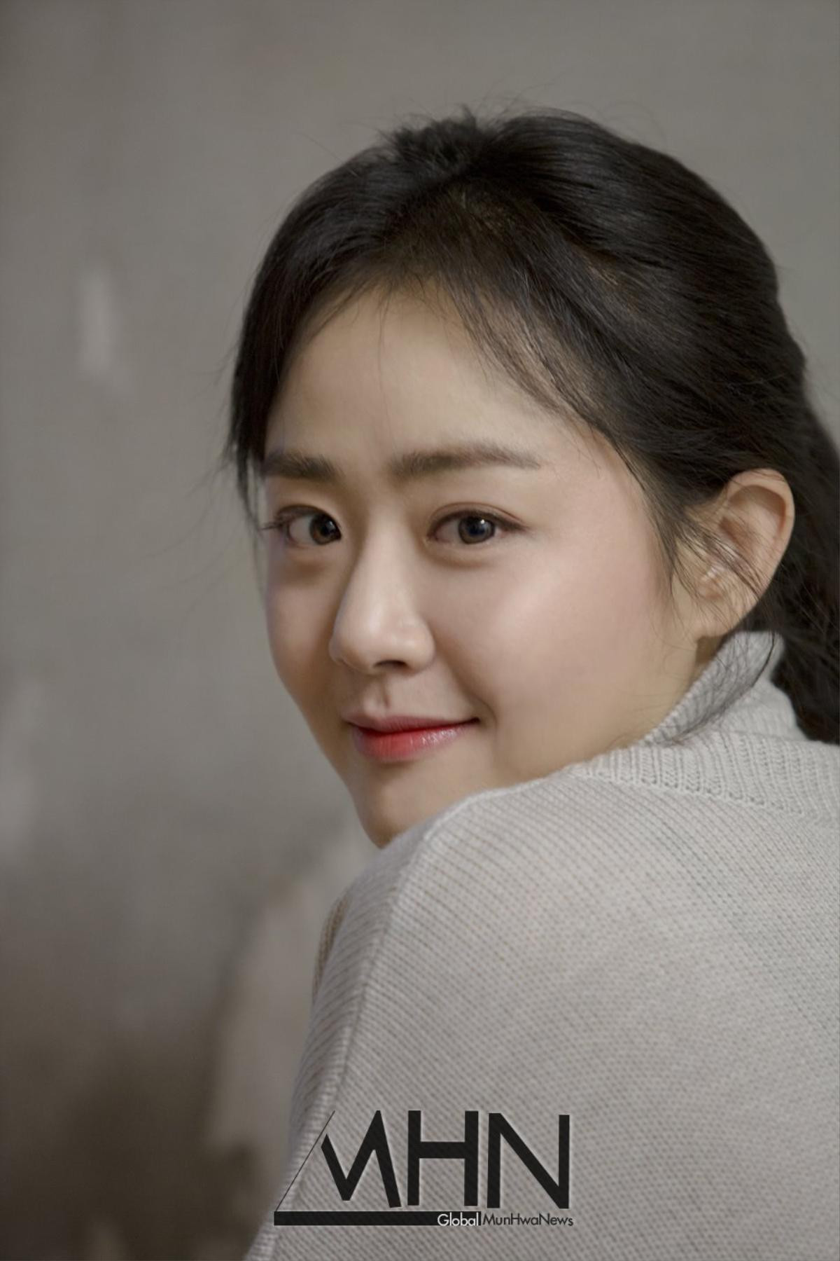 Fan bất ngờ phát hiện Lee Jun Ki lén gửi quà, cỗ vũ 'em gái quốc dân' Moon Geun Young Ảnh 2