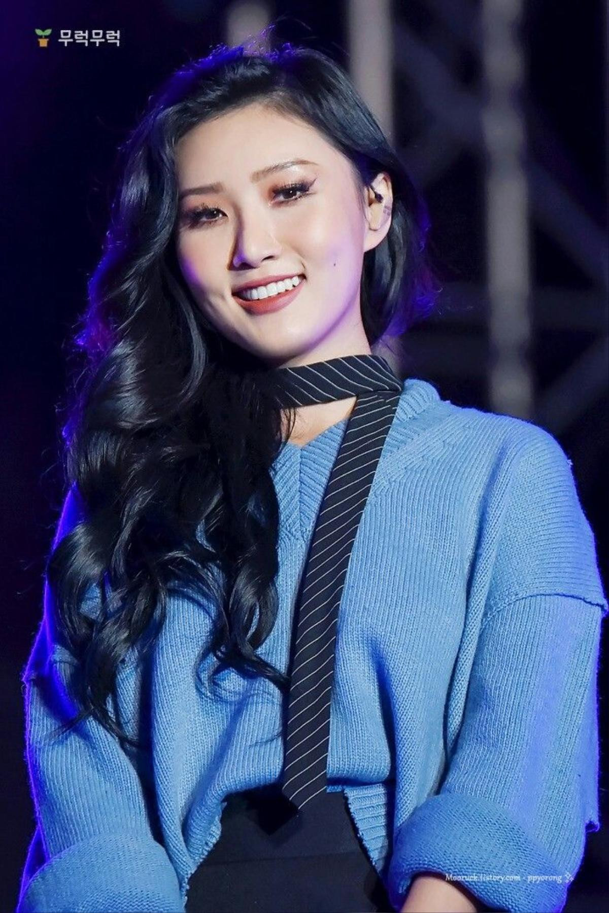 BXH thương hiệu quảng cáo Kpop nữ tháng 7/2019: Hwasa (Mamamoo) dẫn đầu, Jennie (BlackPink) - IU trụ lại top 5 Ảnh 1