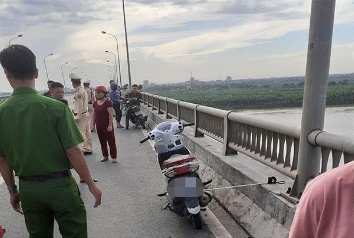 Vụ cô gái trẻ nhảy xuống sông Hồng tự tử: Tìm thấy tin nhắn vĩnh biệt bạn trai Ảnh 1