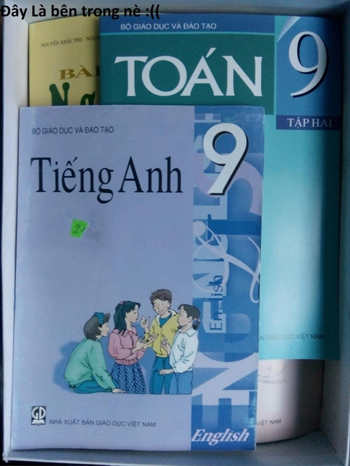 ‘Hớn hở’ khui hộp quà trước thềm năm học mới, nam sinh nhận ngay cú ‘troll’ cực mạnh đến từ người mẹ Ảnh 3