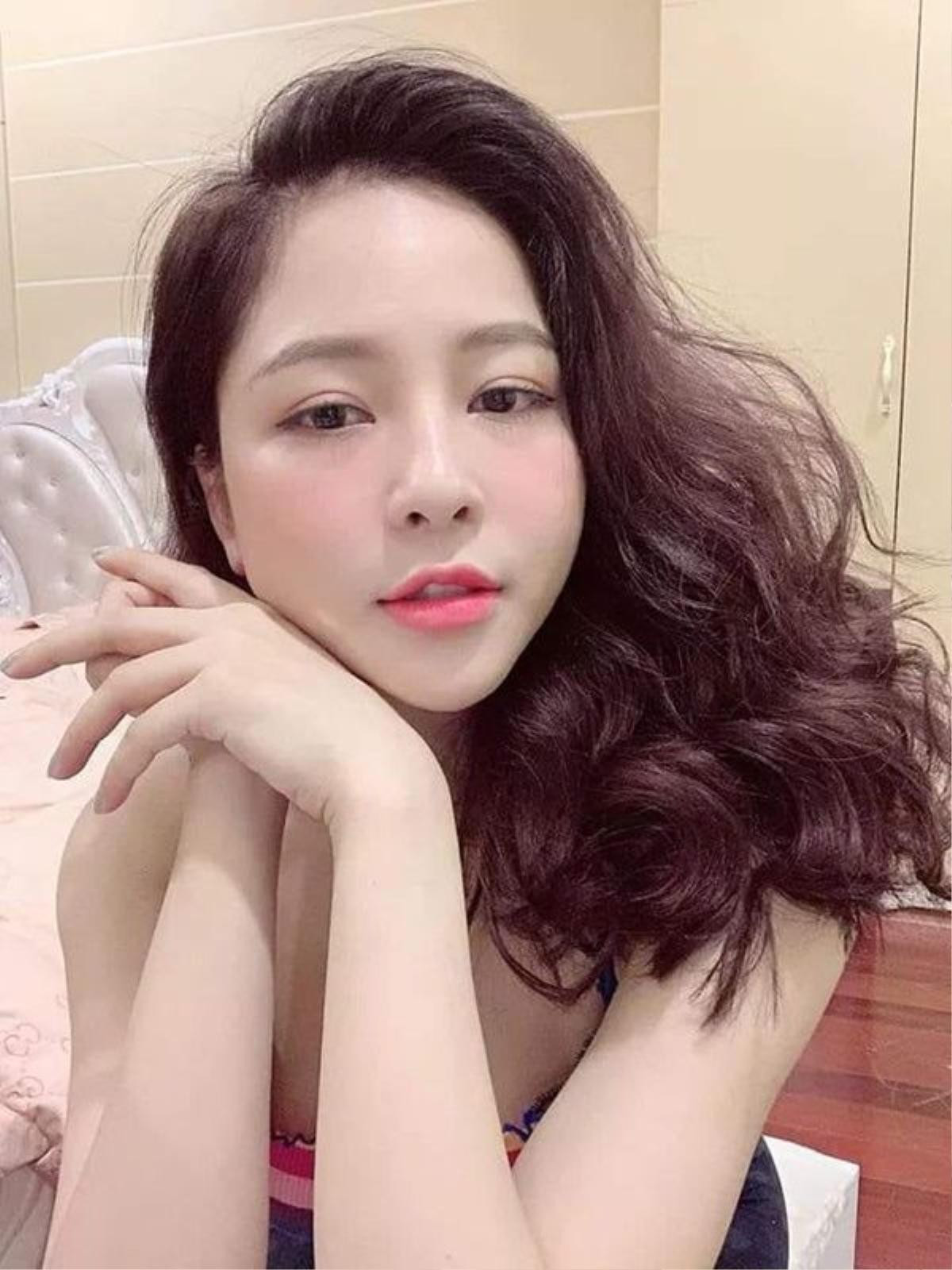 Sau khi đăng ảnh ẩn ý lên Instagram, hotgirl Trâm Anh tiếp tục có động thái này Ảnh 4