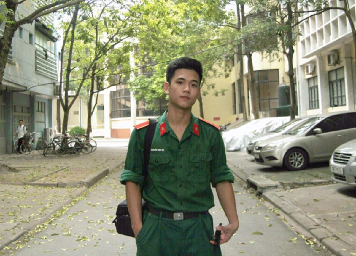 Không chỉ đẹp trai, 'hotboy' Học viện Kỹ thuật Quân sự Hà Nội còn có nhiều tài lẻ khiến hội chị em 'đổ gục' Ảnh 4