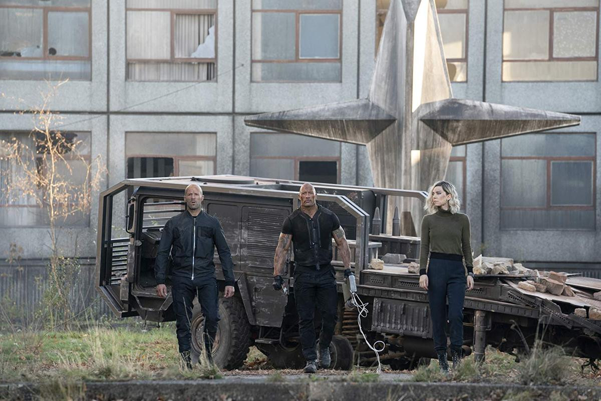 'Fast & Furious': Ác nhân giống Thanos, Hobbs và Shaw chẳng khác gì 'siêu anh hùng'! Ảnh 1