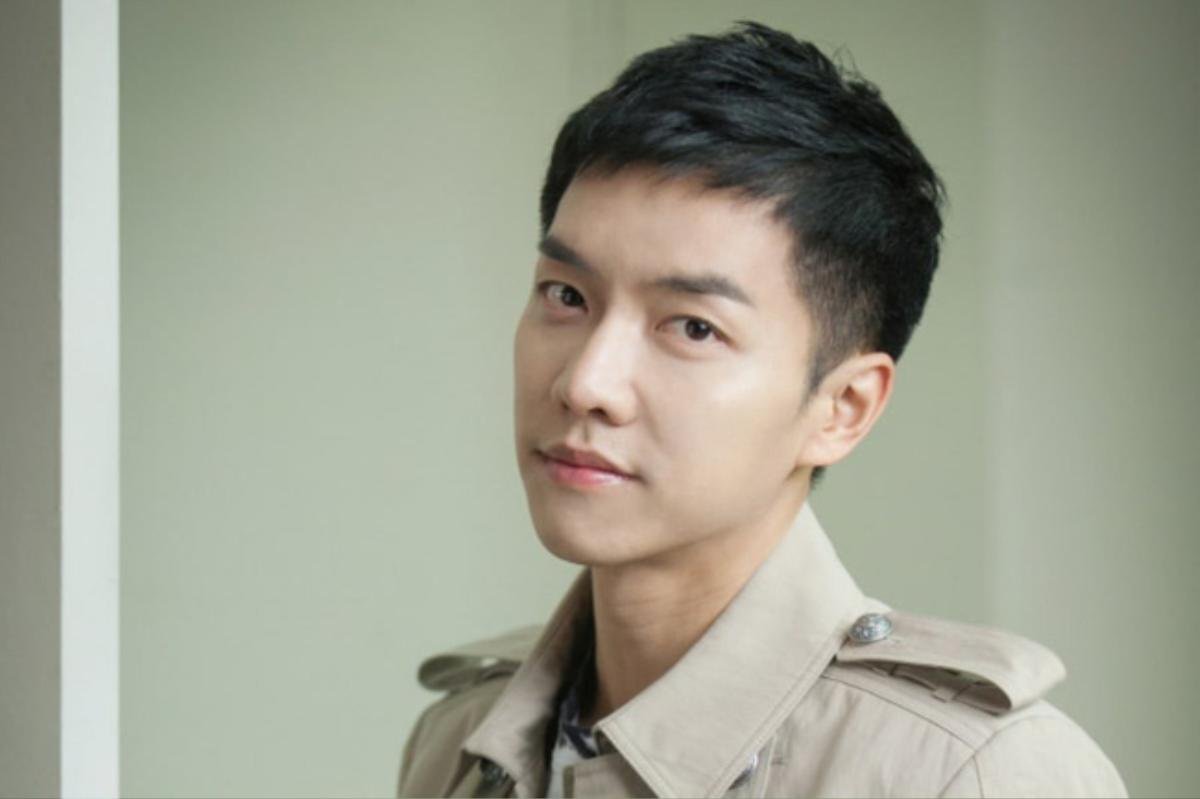 Lee Seung Gi 'đốn tim' cư dân mạng bằng hình ảnh hồi bé của mình Ảnh 1