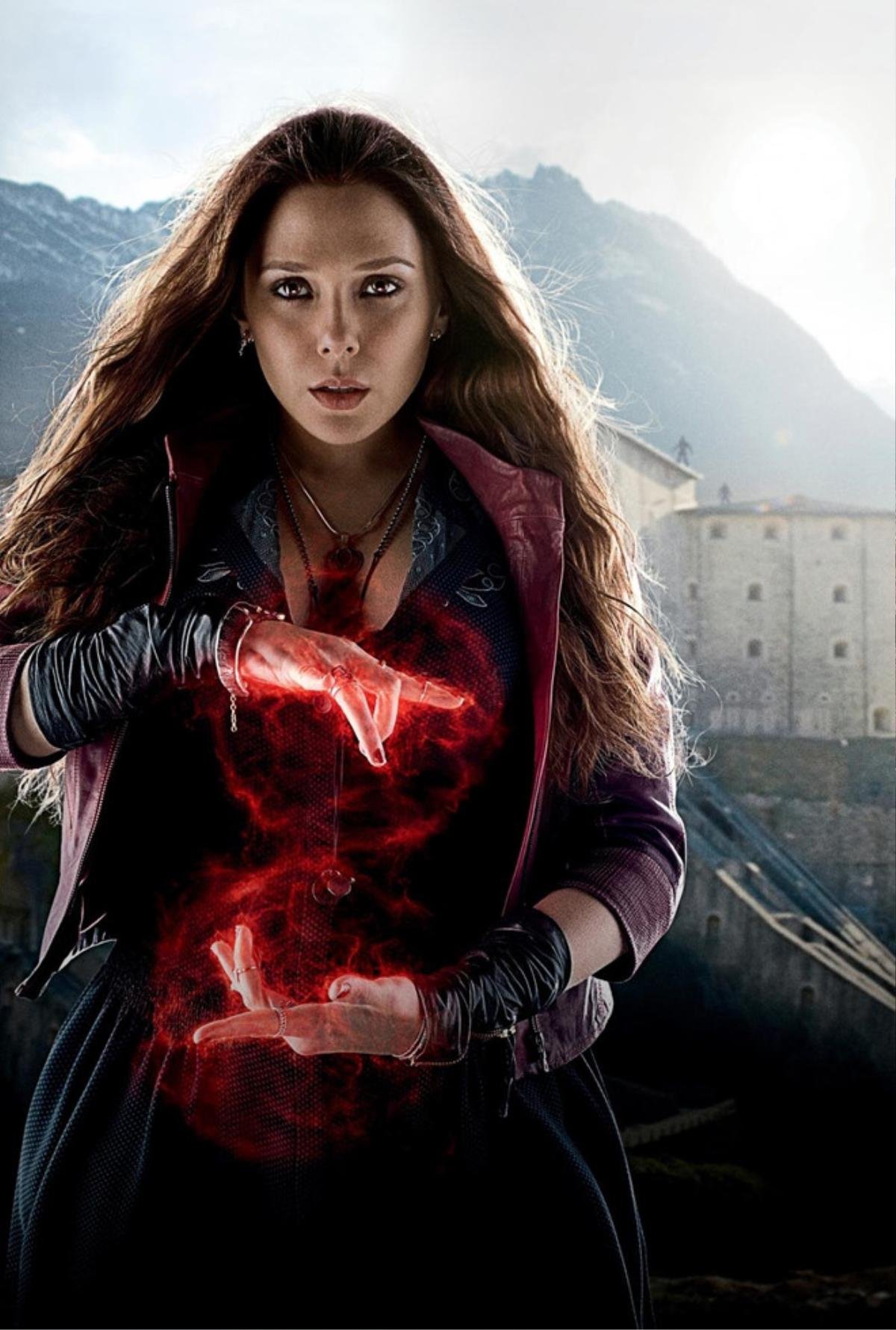 'Nàng phù thuỷ nóng bỏng' Scarlet Witch của Avengers đính hôn cùng bạn trai nhạc sĩ Ảnh 1