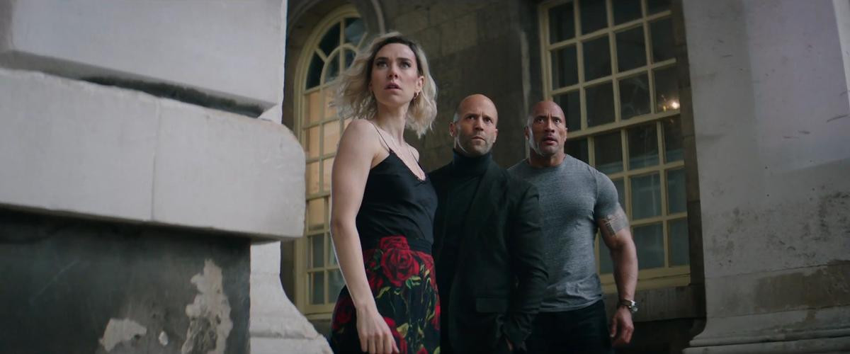 Review 'Fast and Furious Presents: Hobbs & Shaw': Cuộc rượt đuổi giữa Rock và Jason Statham Ảnh 7