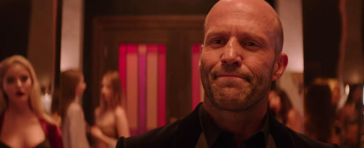 Review 'Fast and Furious Presents: Hobbs & Shaw': Cuộc rượt đuổi giữa Rock và Jason Statham Ảnh 2