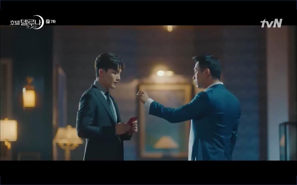 Phim 'Hotel Del Luna' tập 7: IU chết lặng khi gặp lại tình địch sau ngàn năm Ảnh 34