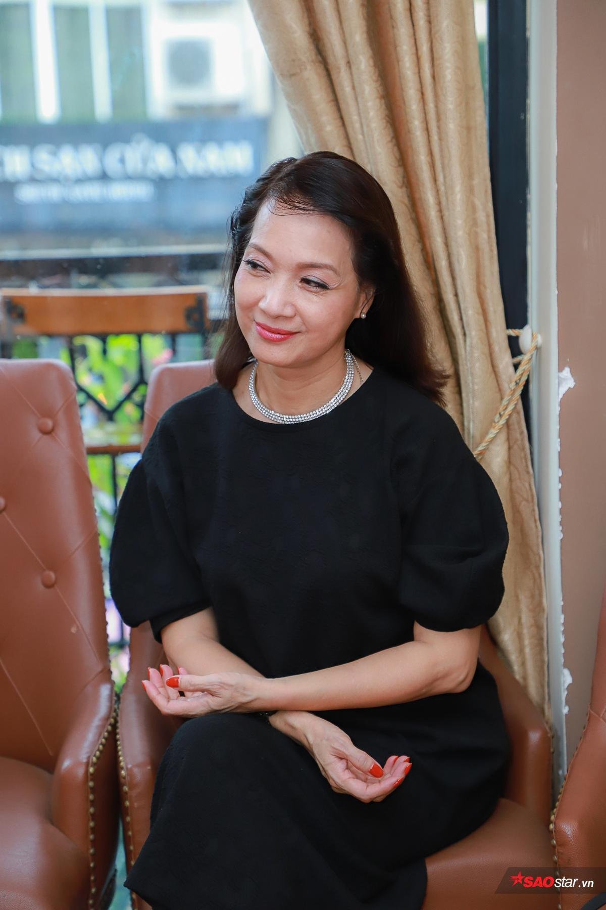 NSND Lê Khanh: 'Thí sinh mang tiểu phẩm tối tăm, bi kịch lên sân khấu casting không phải lựa chọn thông minh' Ảnh 4