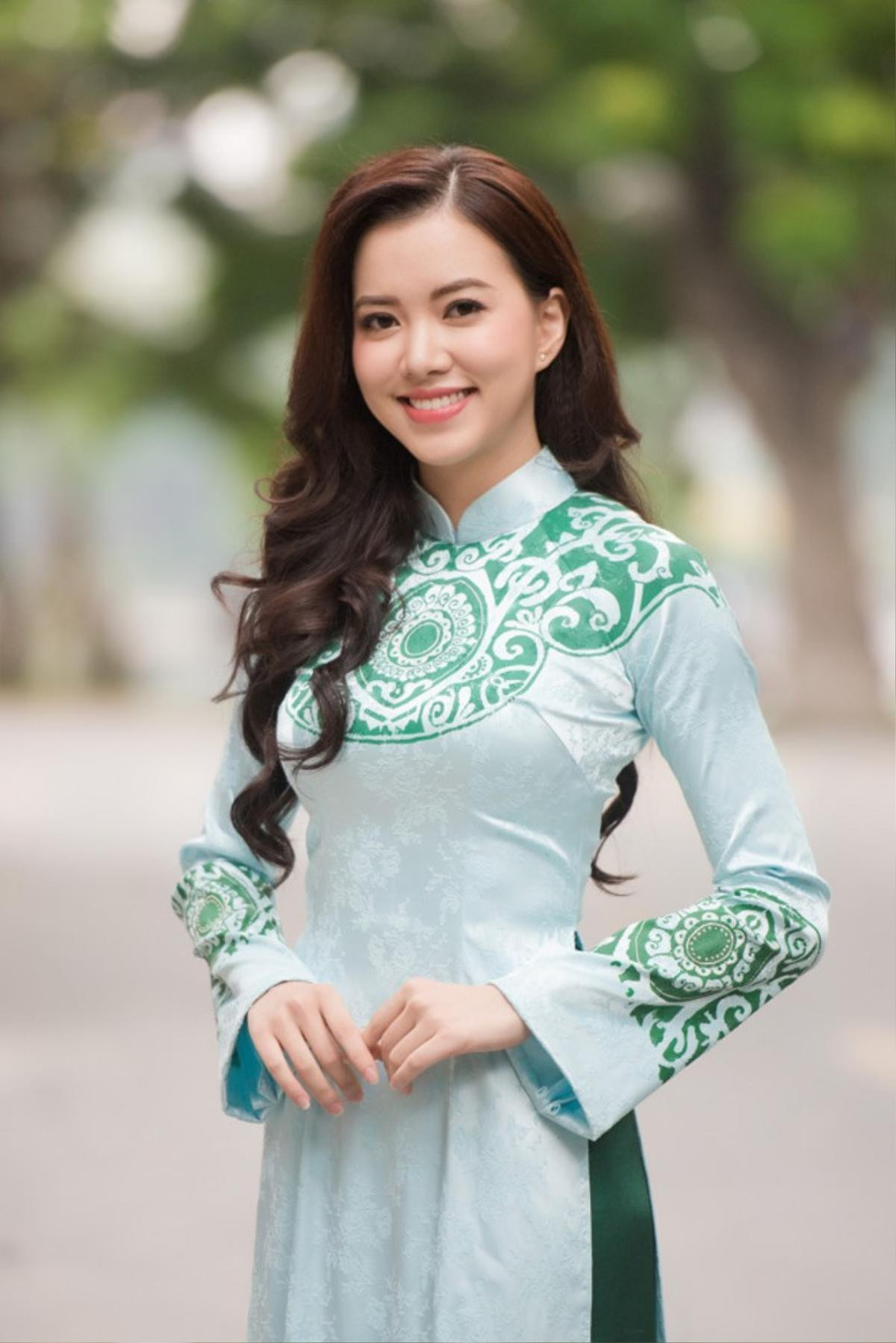 Ngoài Tân Hoa hậu Lương Thùy Linh, THPT Chuyên Cao Bằng còn là nơi đào tạo những ‘hotgirl’ làm chao đảo cộng đồng mạng Ảnh 4